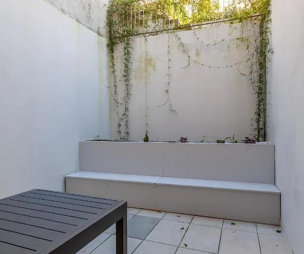 Sta. Catarina 618 * ポルト